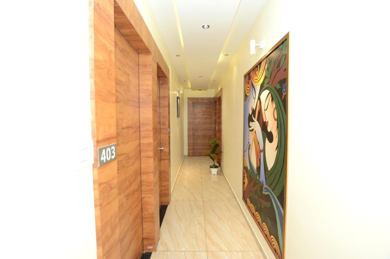 Hotel Villa Inn Ānand Екстериор снимка